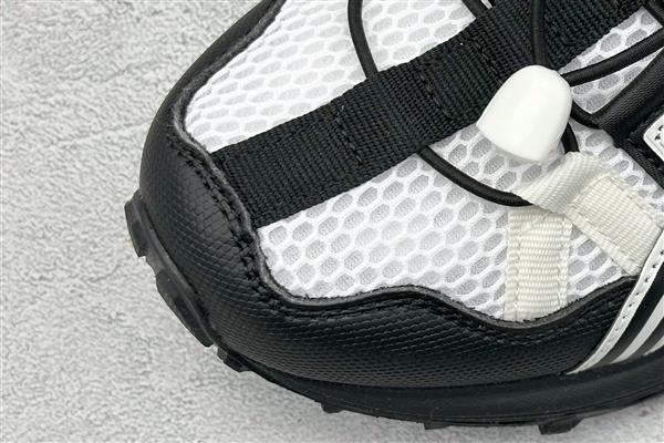 20251128161835246 240